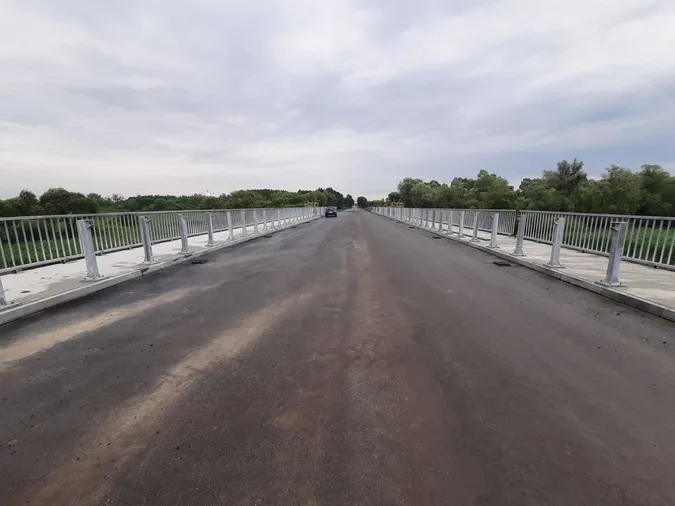 Показали фото оновленого моста на трасі Луцьк-Львів
