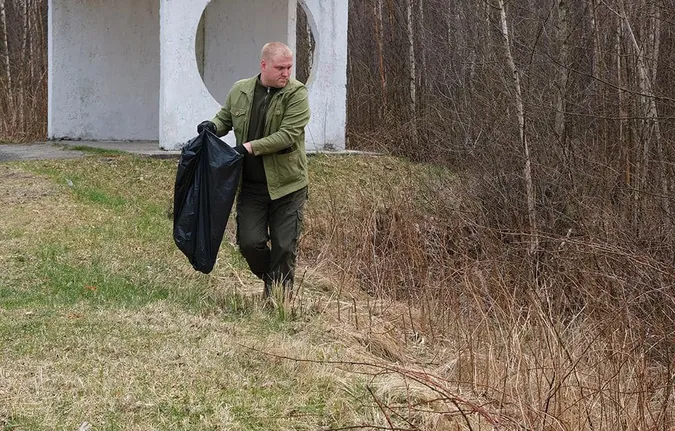 «Маленька вдячність Природі»: на Волині прибирали й озеленювали території, очищали джерела та водойми (фото)