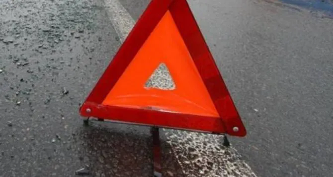 На Волині  «мерс» наїхав на пішохода: чоловік помер