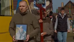 На Волині попрощалися із загиблим сержантом Олегом Захожим (відео)