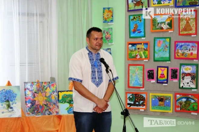 А вуйт гміни Бабошево із Польщі одягнув вишиванку