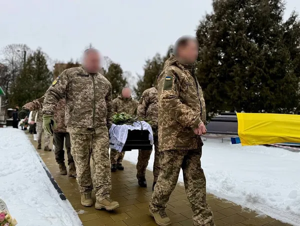 На Волині попрощалися із захисником Олегом Гелевичем (фото)