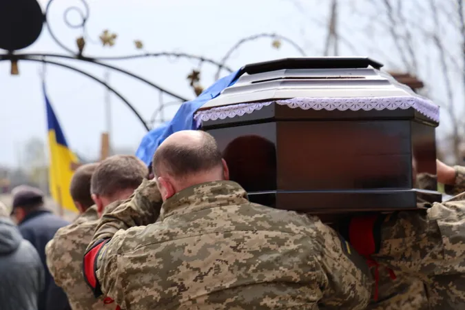 У Луцькій громаді попрощалися з загиблим на Курщині воїном Андрієм Бондарем
