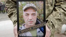 Після року очікувань повернувся на щиті: на Волині попрощалися з воїном Романом Літвінчуком