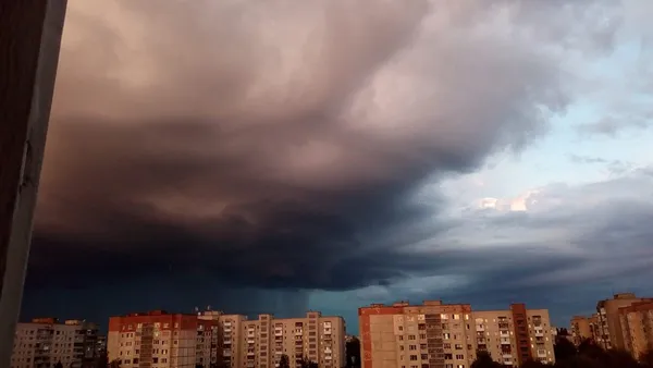 Луцьк перед грозою: 20 неймовірних фотографій із соцмереж