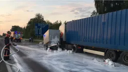 На Рівненщині трасу залило клеєм ПВА (фото)