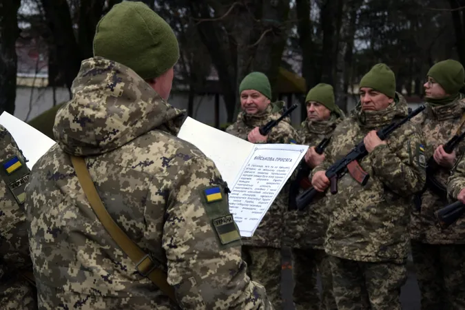 У Луцьку новобранці Волинського прикордонного загону склали присягу (фото)