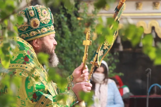 Як у Луцьку Трійцю святкували (фото)