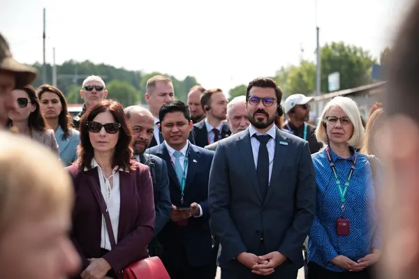 На Волині міжнародна делегація пройшла маршрут, яким українці повертаються з окупації (фото, відео)