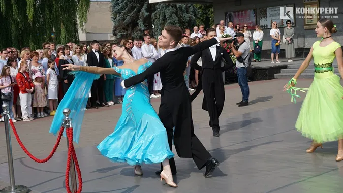 У Луцьку нагородили медалістів: як все було (дуже багато фото)
