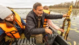 40 років на варті природи Полісся: у Шацькому нацпарку привітали легендарного науковця (фото)