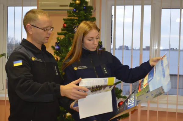 Волинські рятувальники випустили календар на 2021 рік (фото)