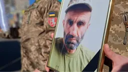 Ковельська громада попрощалася з воїном Олександром Маслом (фото)