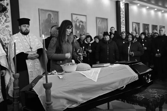 Лучани попрощалися із загиблим захисником Олександром Приступою (фото)
