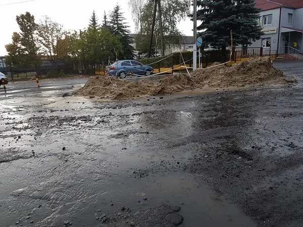 «Ями на ямі», або як виглядає вулиця у Луцьку