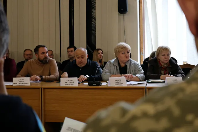 Рудницький провів «оперативку» у Волинській ОВА: про що говорили (фото)