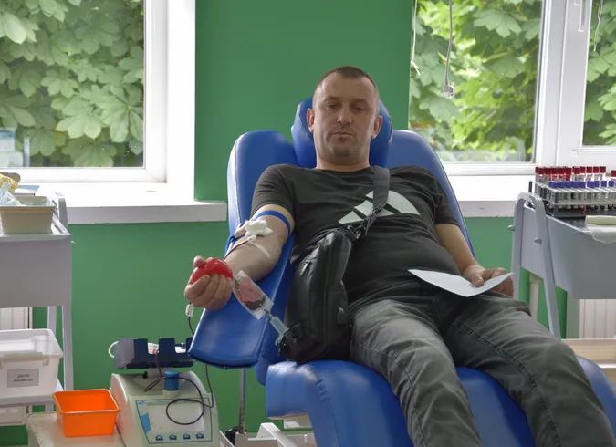 У Луцьку прикордонники долучилися до акції «Кров для ЗСУ» (фото)