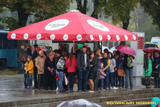 На луцькому «Фестивалі національної кухні» смакували борщ та вареники (фото)