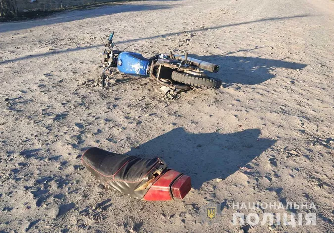 Покатав на “моцику”: на Маневиччині п’яний водій “загубив” пасажирку