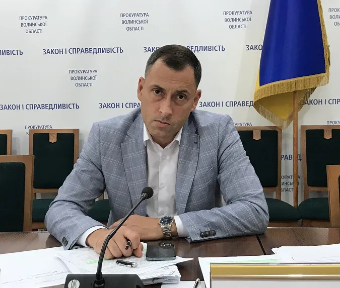 За пів року волинські прокурори відсудили пів мільярда гривень