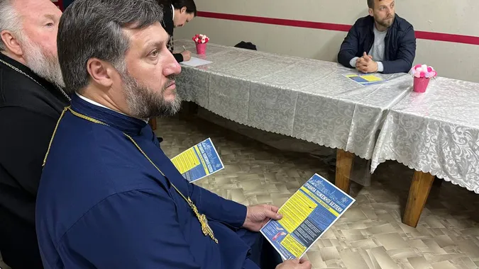 Луцькі рятувальники нагадали священнослужителям правила безпеки