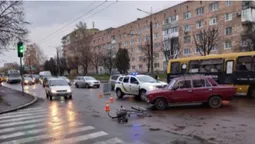У Луцьку легковик збив велосипедиста (фото)