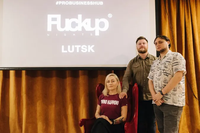 Cтерли з google, матюк в ефірі, попав на тисячі: перший  F%ckUp Nights у Луцьку (ФОТО)