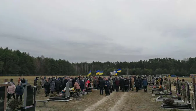 Востаннє додому: у Світязі похоронили волинського бійця Миколу Голінчука
