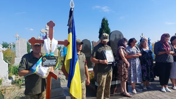 Без батька залишилось п'ятеро дітей: на Волині попрощалися з воїном Володимиром Калитюком (фото)