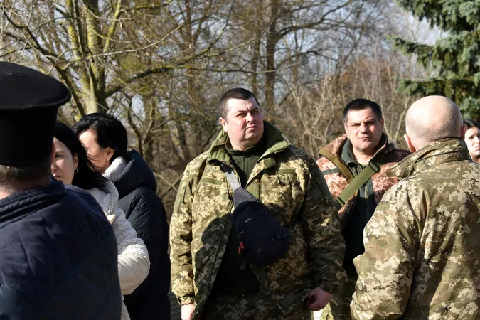 У Луцьку та районі організували екскурсію для військових, які проходять реабілітацію (фото)