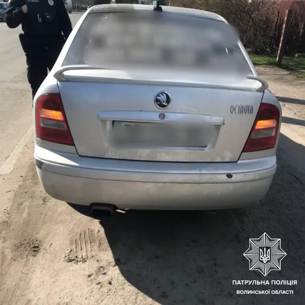 Автівки вилучили: у Луцьку й Ковелі зловили чотирьох п'яних водіїв (фото)