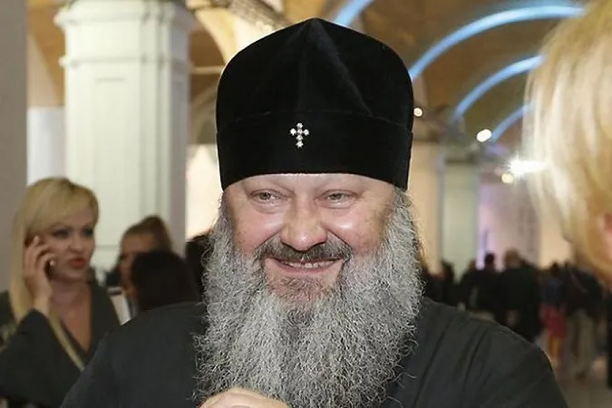 Ввели санкції проти очільника Лаври «Паші Мерседеса» та інших церковників УПЦ МП, – ЗМІ