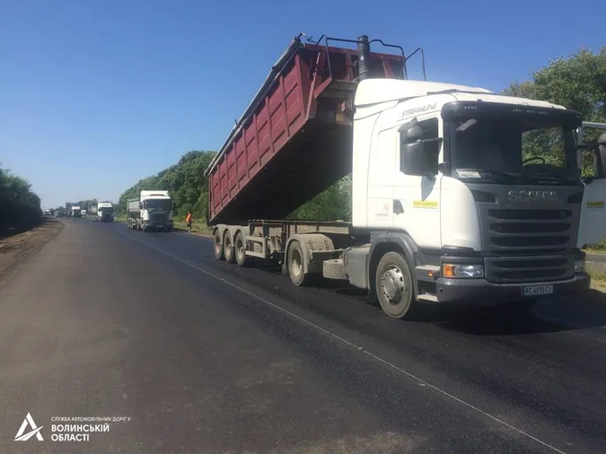 Показали відремонтовану частину автодороги Луцьк-Рівне (фото)