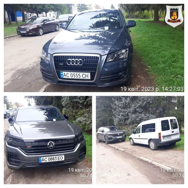 У Луцьку таксисти влаштували собі «парковку» на тротуарі (фото)