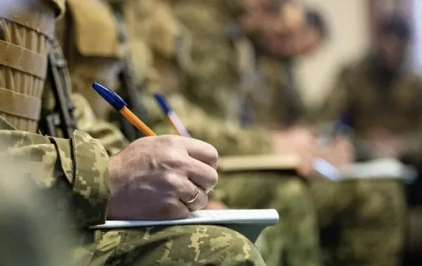 До військкоматів викликатимуть 25-річних, – Генштаб