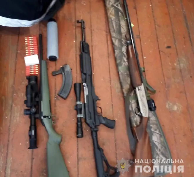 На Волині чоловік переробляв зброю: клієнтів мав з усієї країни (фото)