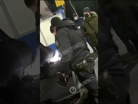 Дружина Медведчука Оксана Марченко покинула Україну (відео)