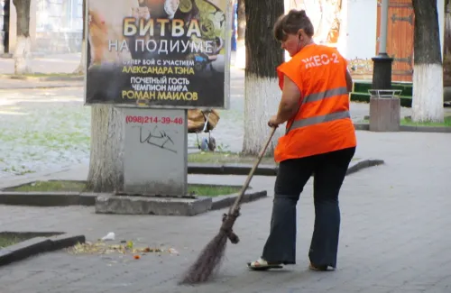 Українцям дозволили відпрацьовувати борги за «комуналку»