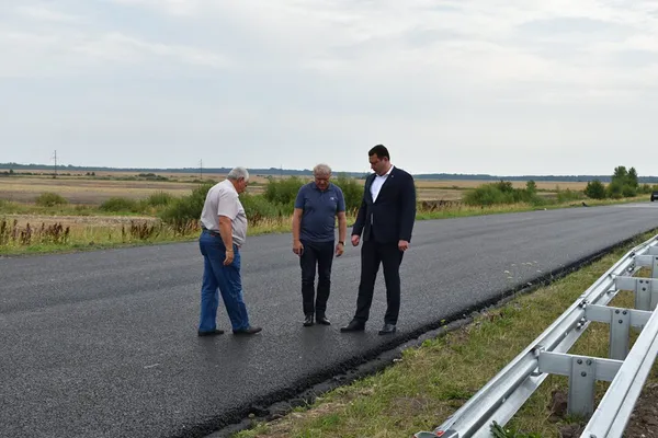 Дорогу на Ягодин вже «заасфальтували» на 60 мільйонів гривень (фото)