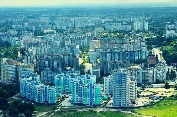 У Черкасах пролунали вибухи (відео)
