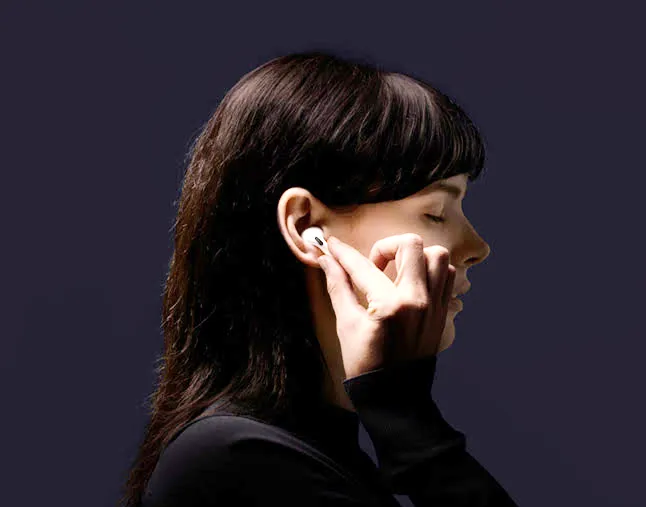 AirPods – для тих, хто живе звуками*