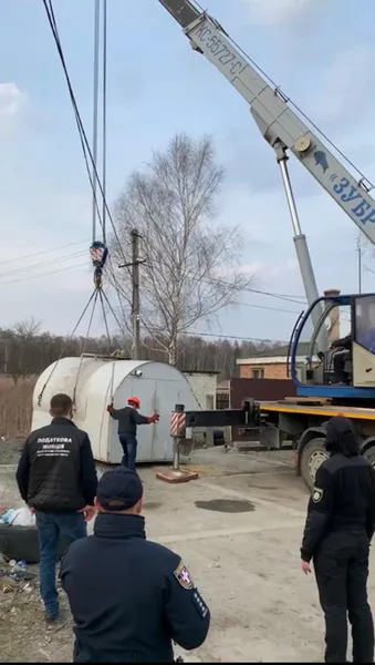 На Волині демонтували нелегальну заправку (фото, відео)