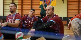 Луцькі ветерани вибороли друге місце на чемпіонаті України з волейболу сидячи (фото)