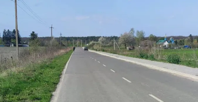 На Волині під колеса «рено» потрапила 21-річна велосипедистка