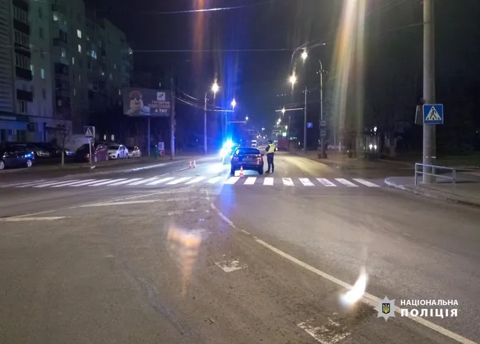 У Луцьку BMW збив жінку на переході (фото)