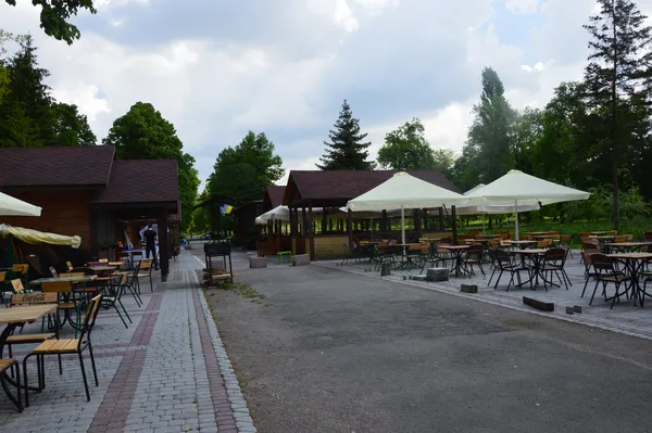 Блиск та злиденність луцького центрального парку (ФОТОРЕПОРТАЖ)