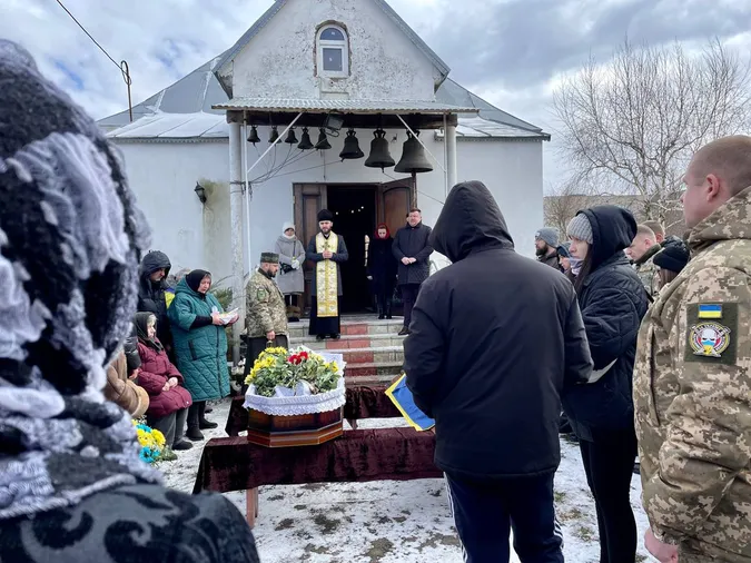 На Волині провели в останню путь Героя Віктора Козакова (фото, відео)