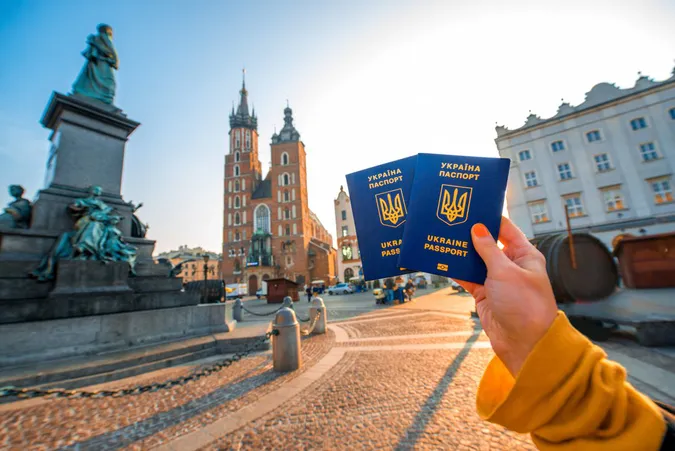 За два роки майже 3 мільйони українців скористалися безвізом