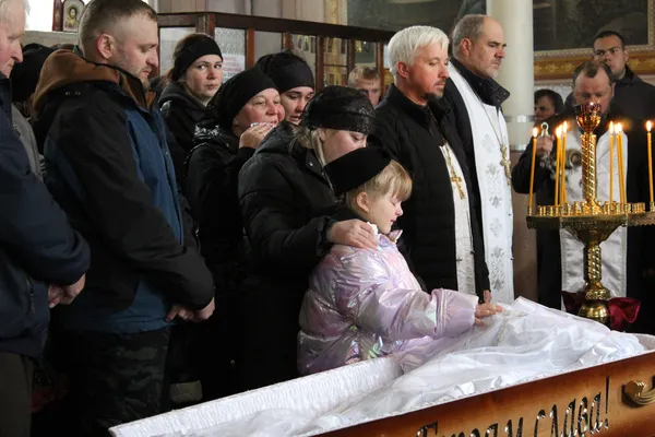 На Волині попрощалися з 25-річним захисником Антоном Хвостюком (фото)
