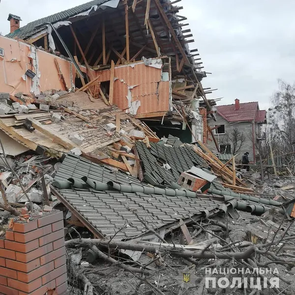 Житомирщина пережила авіаудар, є потерпілі (фото)